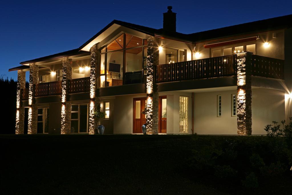 Chalet Eiger Таупо Экстерьер фото
